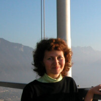 Левада Елена