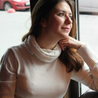 Горячих Яна