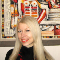 Любимова Ася