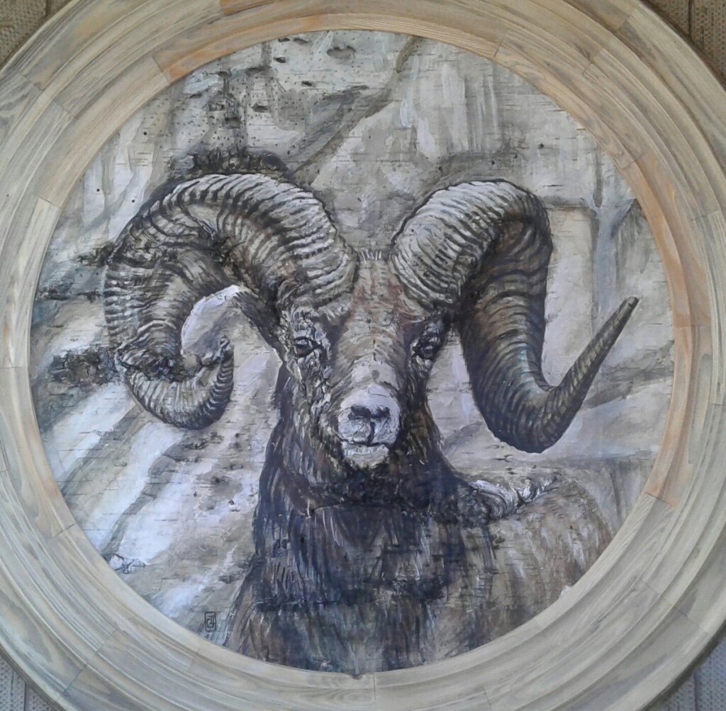Картина на березовой коре Кавказский тур.