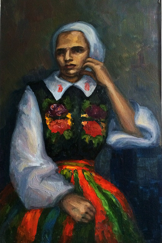 Девушка в национальном костюме