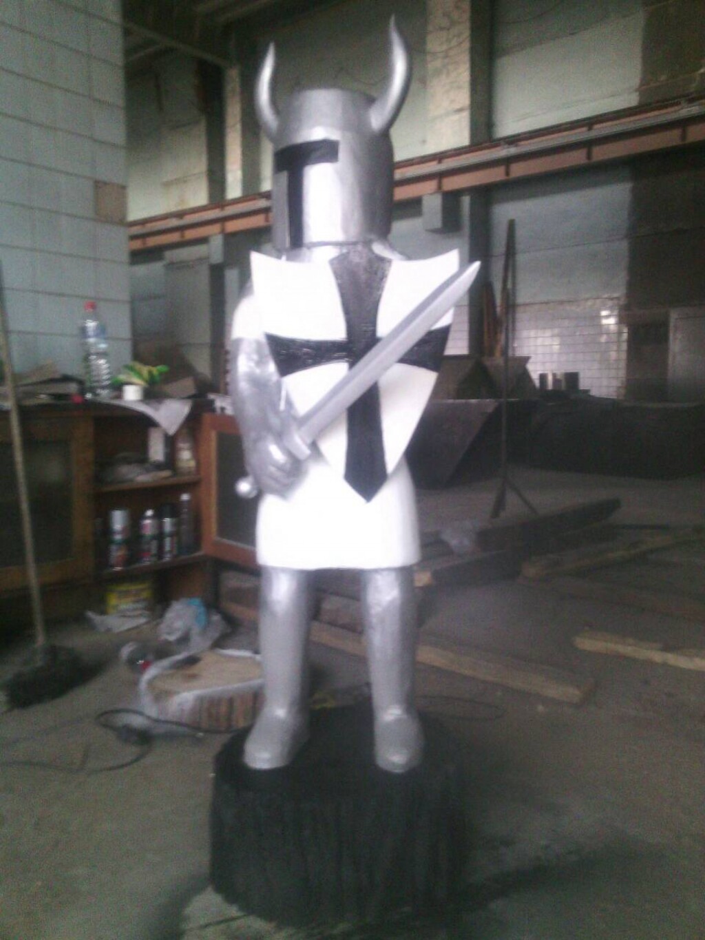 Крестоносец