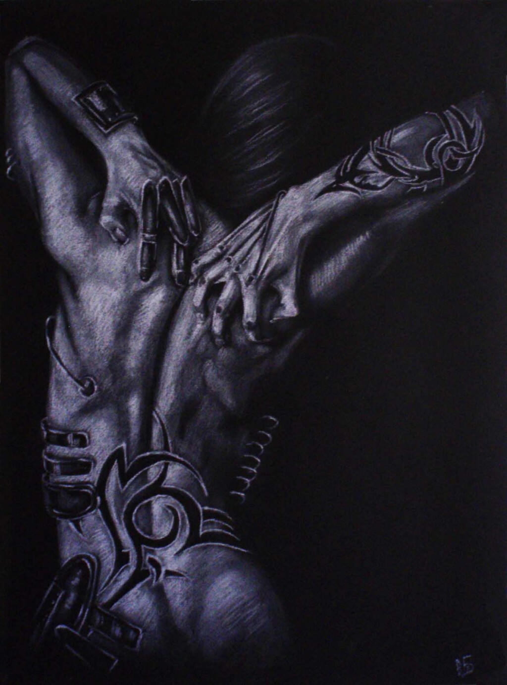 Девушка с татуировкой