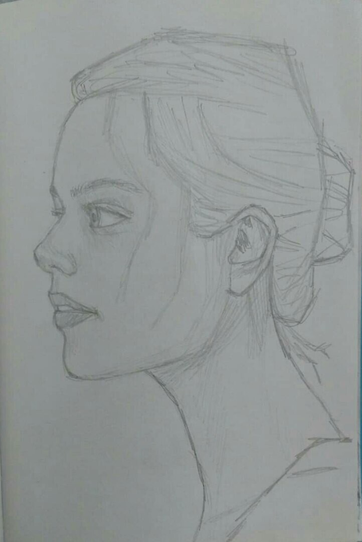Портрет-набросок карандашом