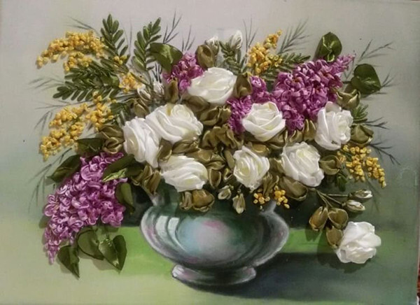 розы и сирень