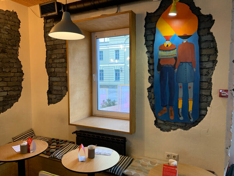 Роспись по иллюстрациям. Бутафория кирпича