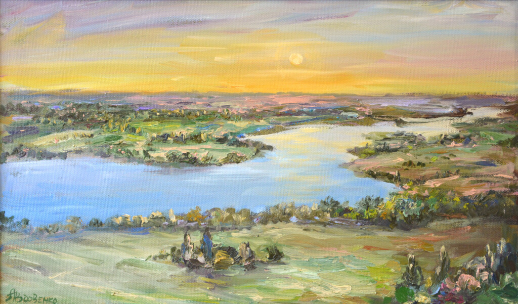 Закат над озером