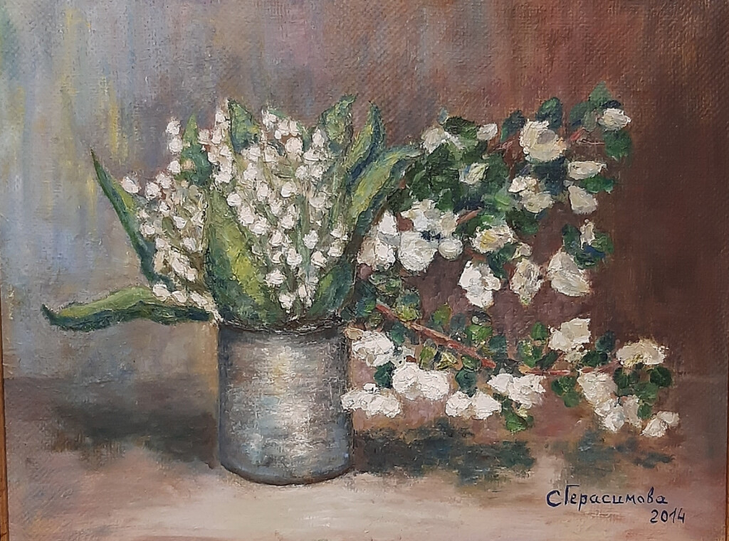 Ландыши и ветка шиповника