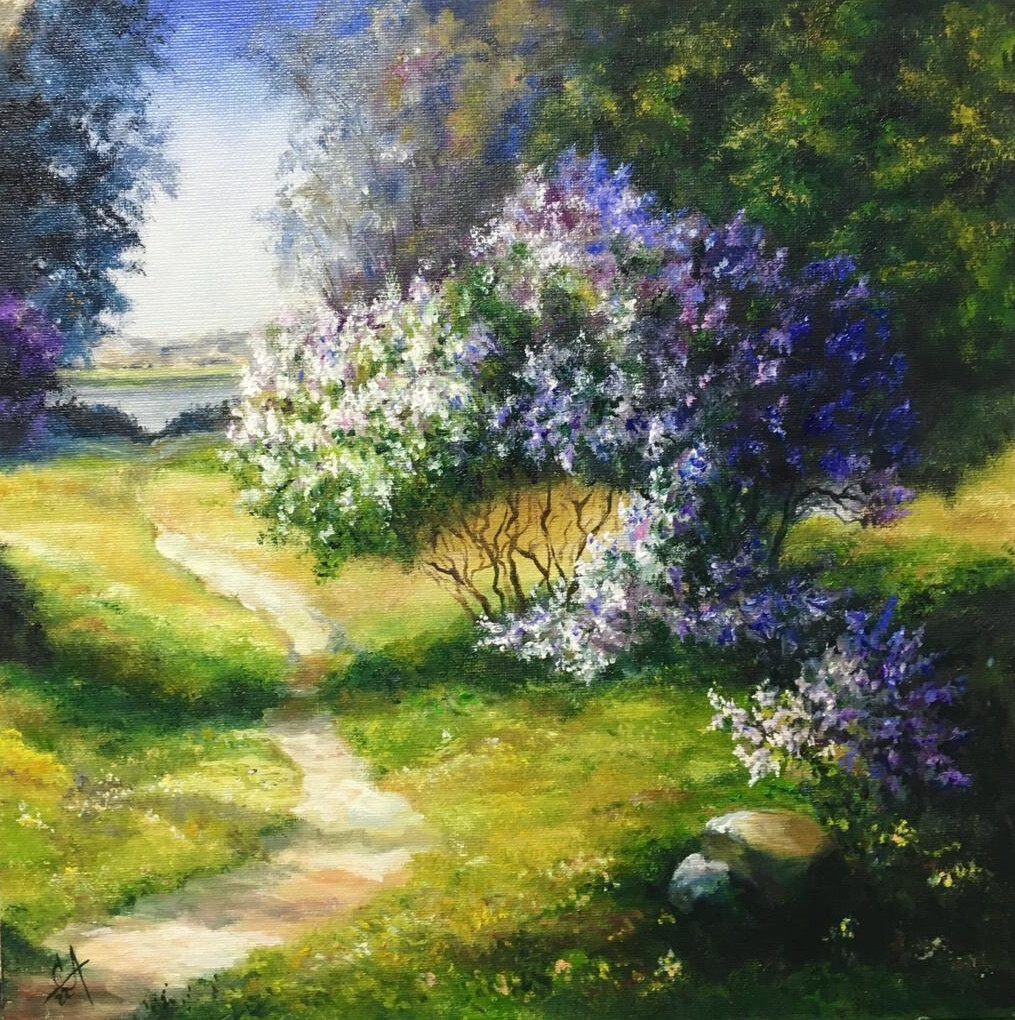 Сирень в лесу