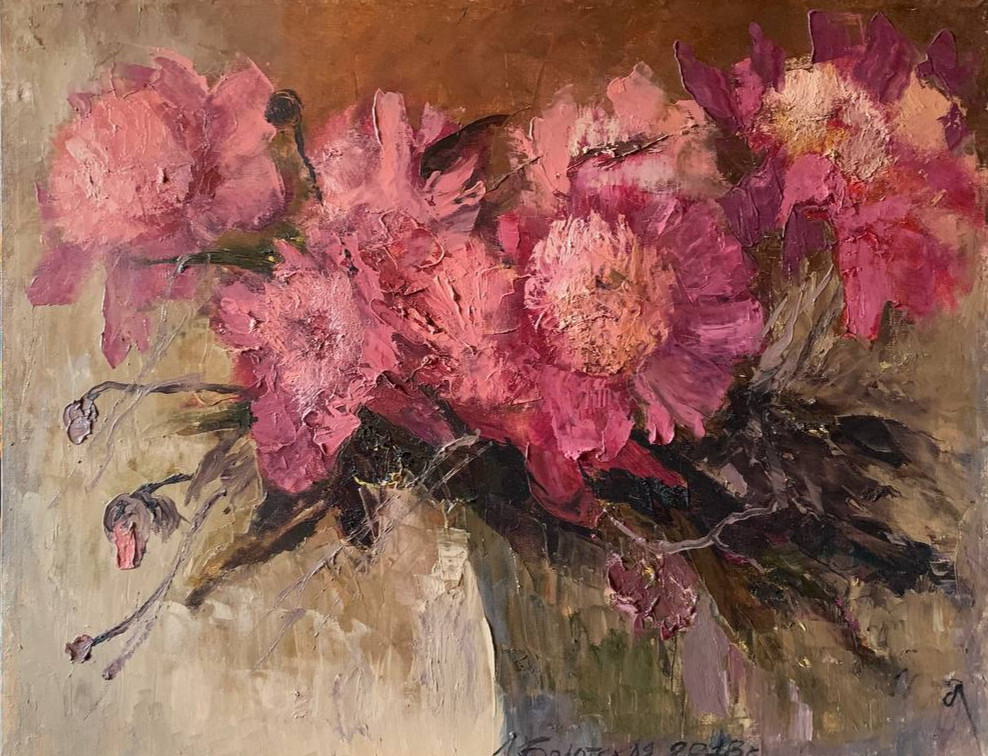 Розовые пионы