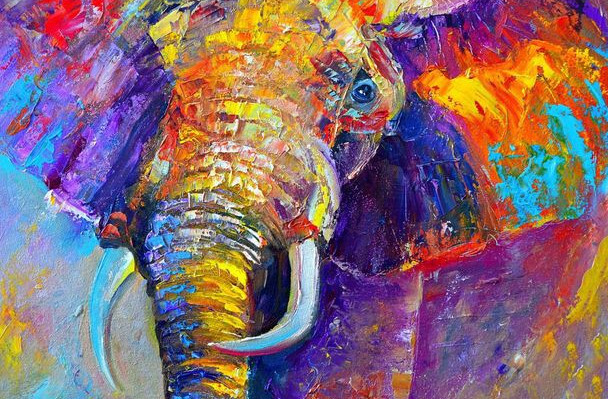 Яркий слон