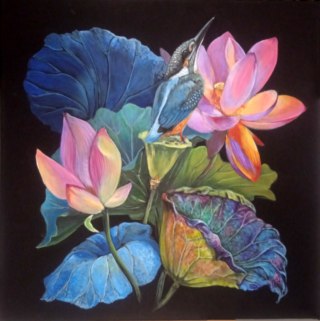 Зимородок в лотосах