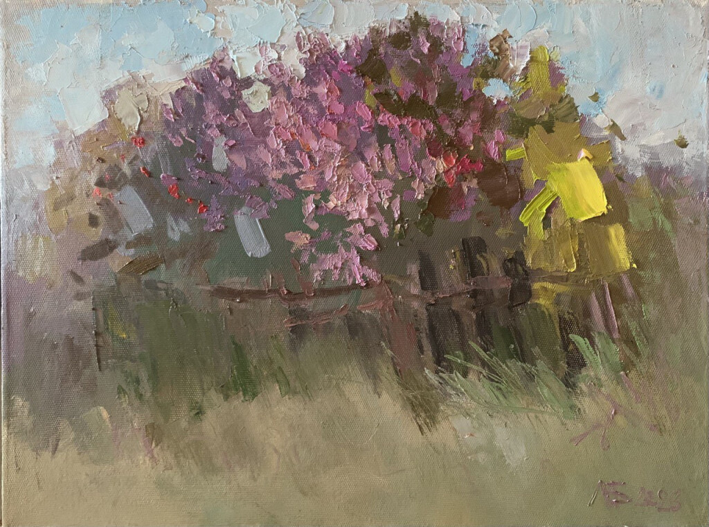 Цветущий май