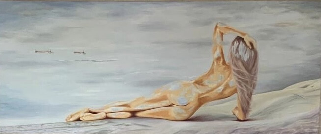 Девушка на море