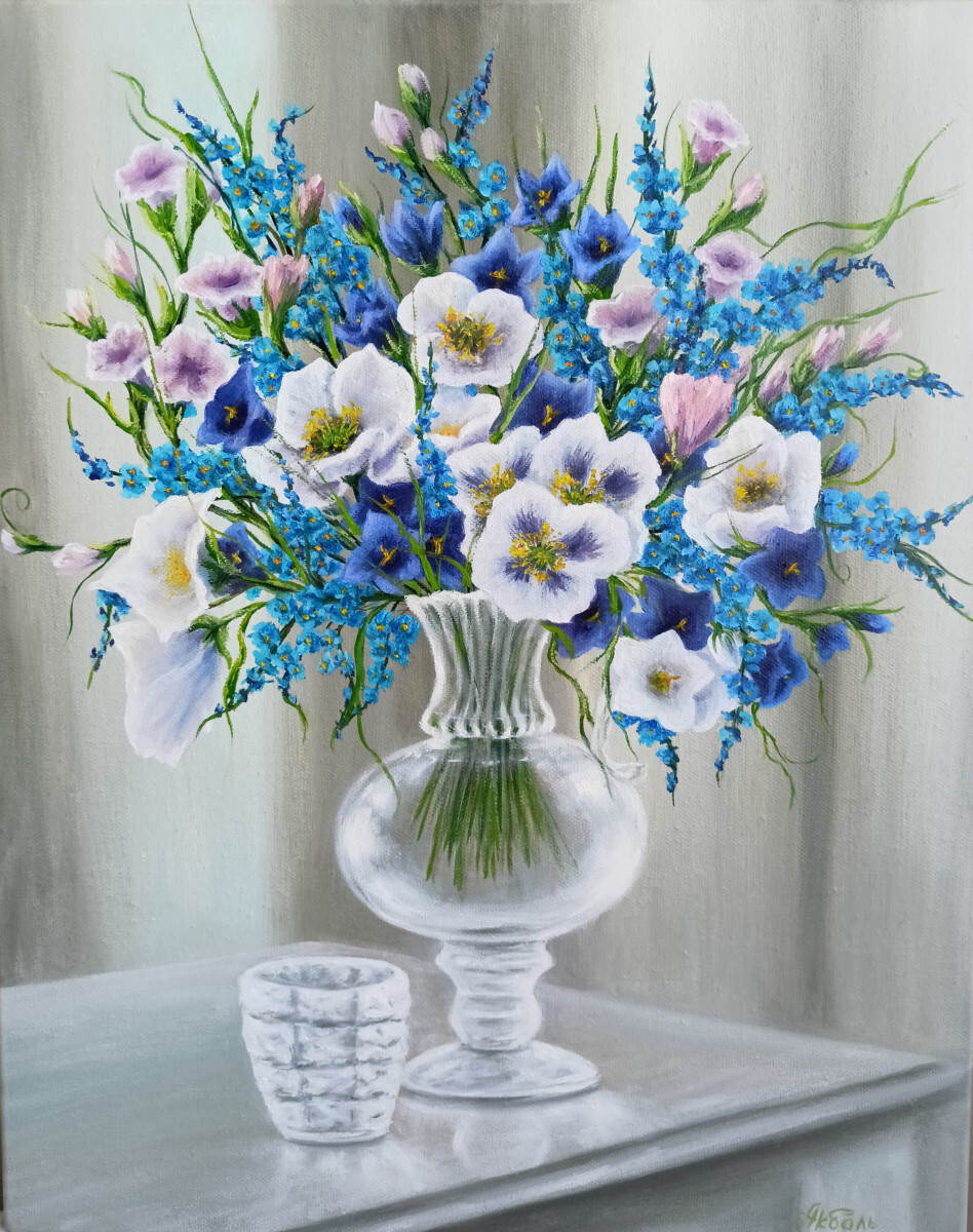 Натюрморт с колокольчиками