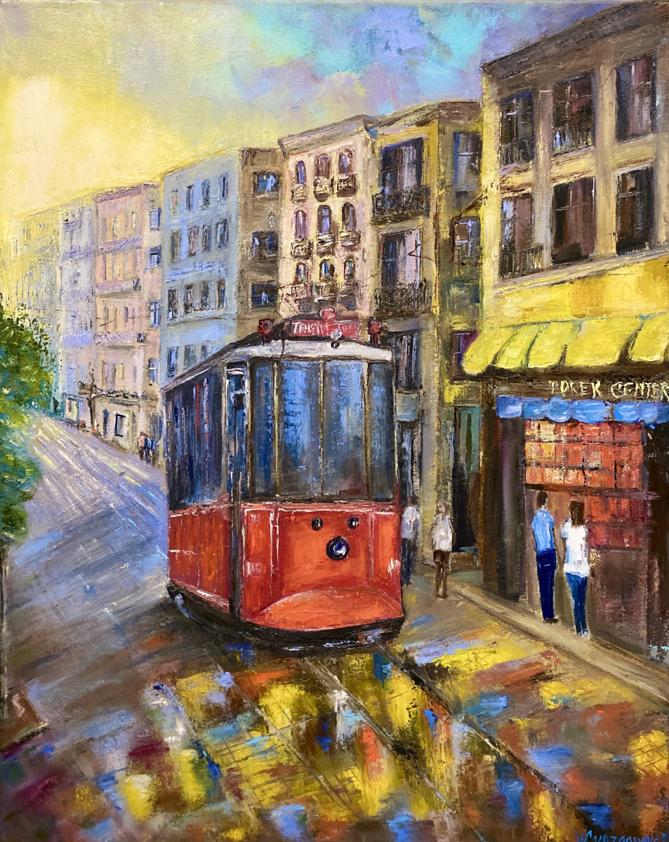 Красный ретро трамвай