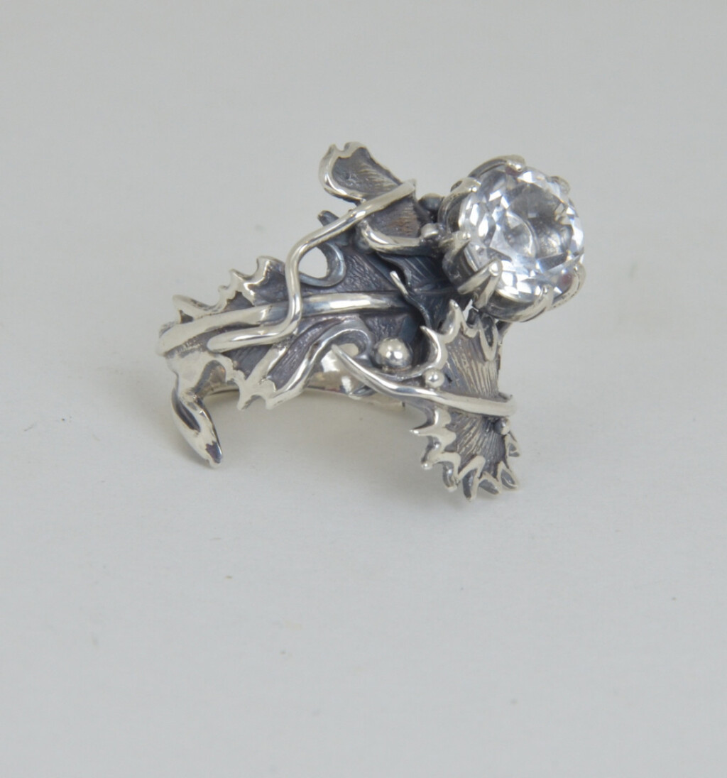 Кольцо чертополох с горным хрусталем