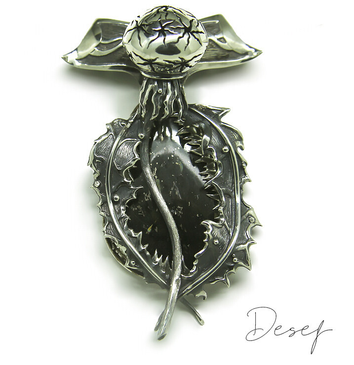 Кулон одуванчик