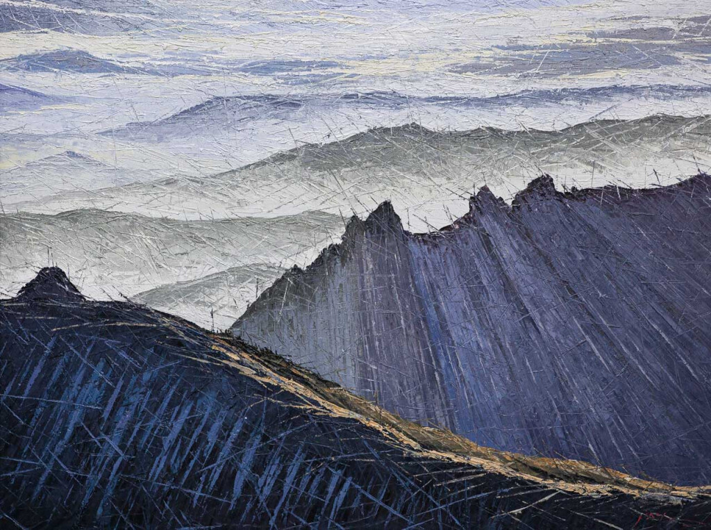 Горы. Рассвет обнимает вершины