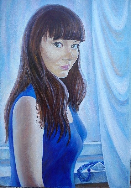 Девушка в синем