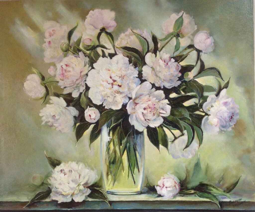 "Сияние лунной вуали"