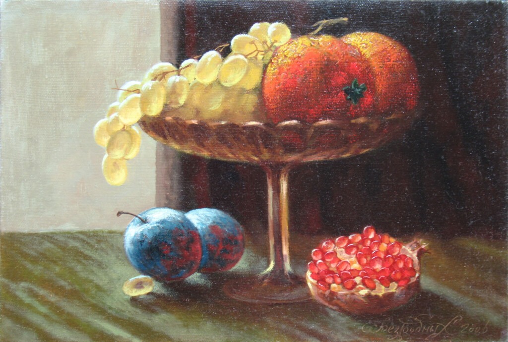 Ваза с виноградом