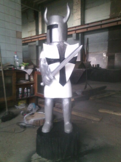 Крестоносец