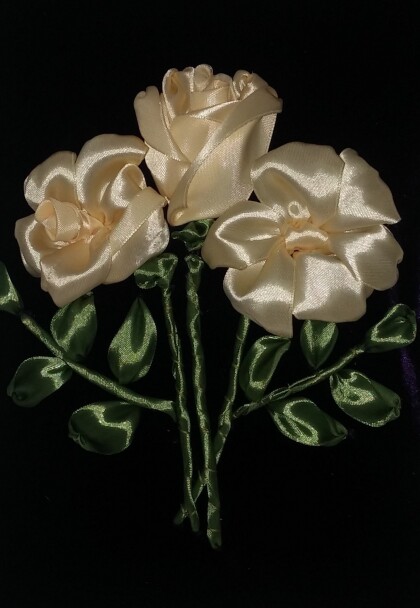 Розы на бархате