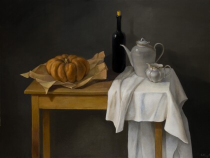 Тыква и белый чайник