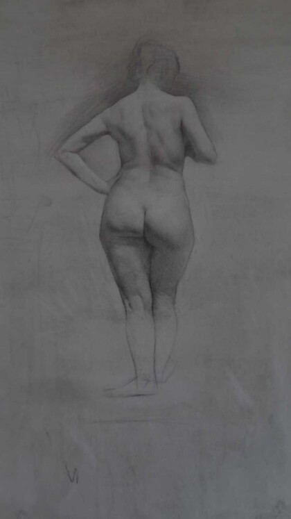 Обнажённая женская фигура со спины