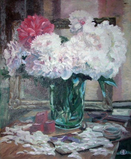 Пионы в вазе