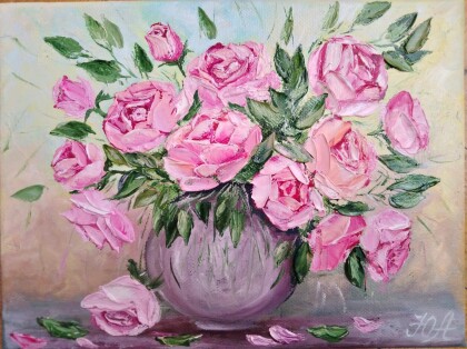 Розы в вазе