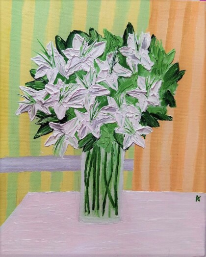 Белые лилии