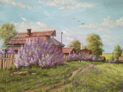 Домик в деревне с сиренью.