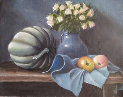 Натюрморт с тыквой и розами.