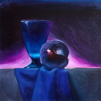 Натюрморт в сливовых тонах