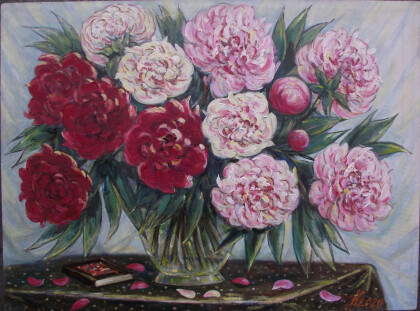 Пионы в вазе.