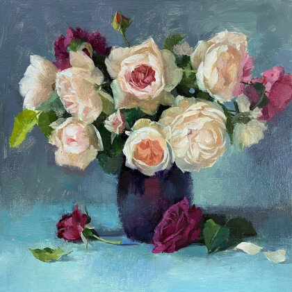 Букет нежных роз в вазе