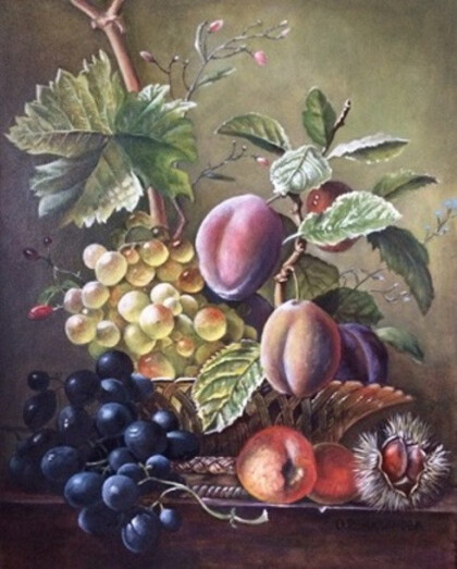 Натюрморт со сливами и каштаном