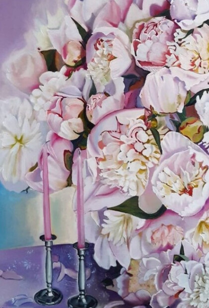 Нежно-розовые пионы