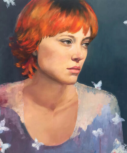 Девушка с рыжими волосами
