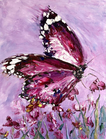 Яркая бабочка