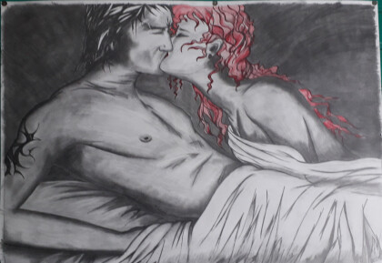 Девушка целует юношу