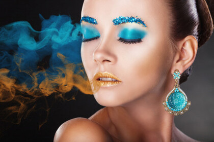 Современная девушка. Портрет на заказ