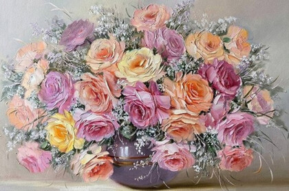 Розы в вазе