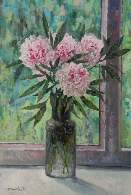 Пионы в вазе