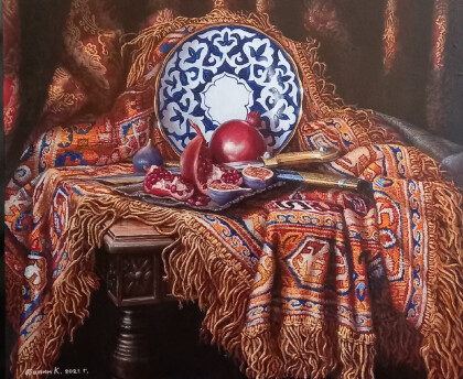 Гранат на ковре