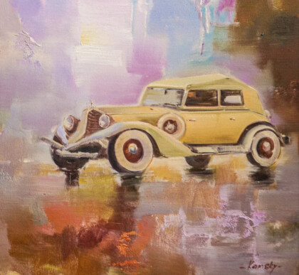 Ретро-автомобиль на фоне города N4