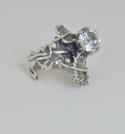 Кольцо чертополох с горным хрусталем