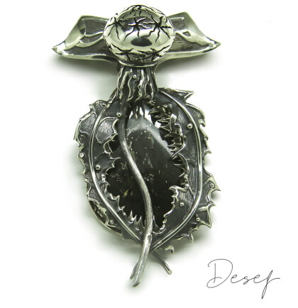 Кулон одуванчик